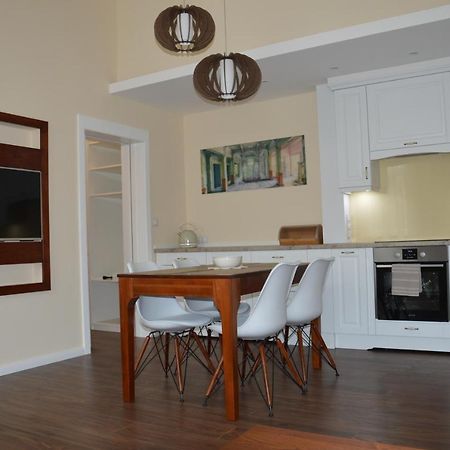 M2-Apartment Szombathely Zewnętrze zdjęcie